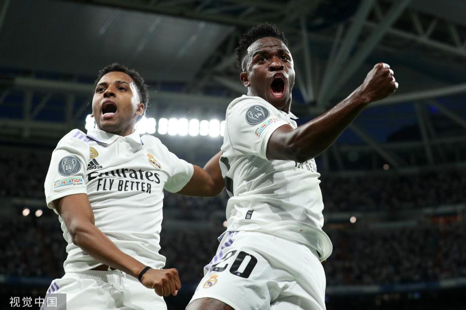 借唐佳丽的 借唐佳丽的