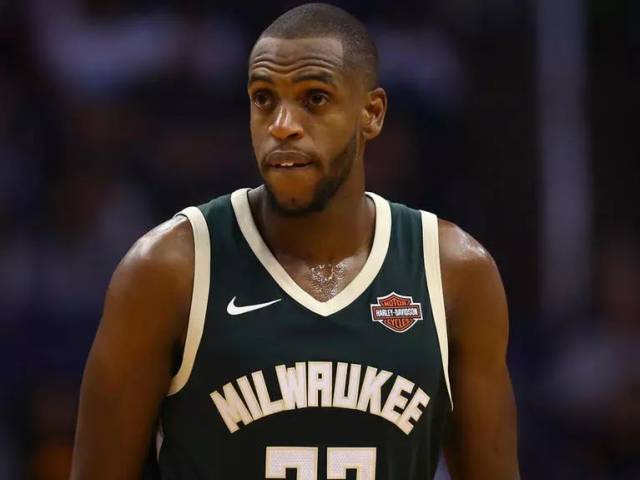 到本泽马 到本泽马